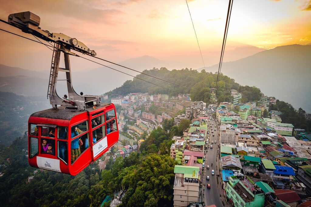 4 Night 5 Days Gangtok & Darjeeling Tour Package